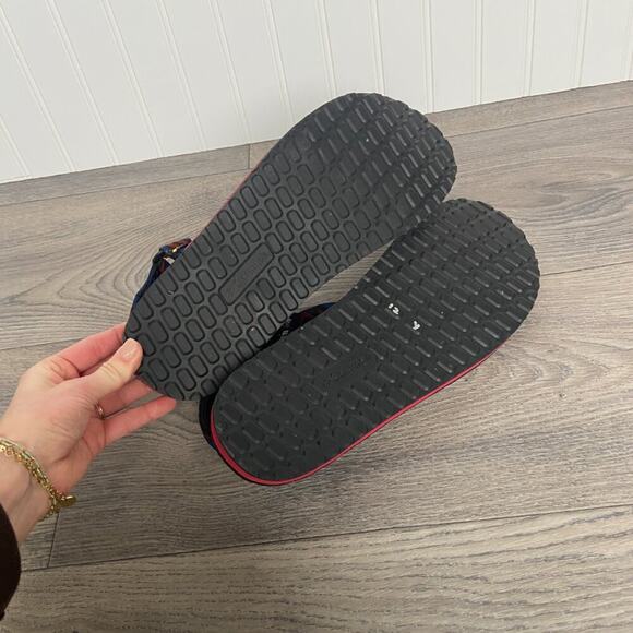 NEW Columbia Sandals Men's 13 Red River Printed | Hiking, Outdoors, Active - Picture 8 of 9